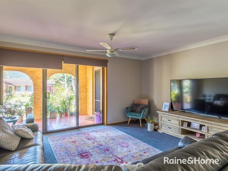 4 Bass Road, Shoalhaven Heads NSW 2535
