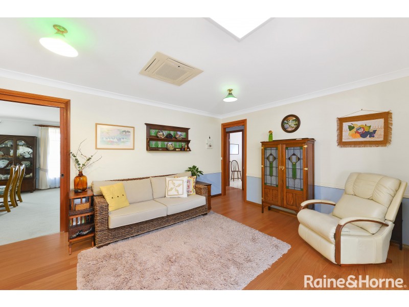 39 Amundsen Avenue, Shoalhaven Heads NSW 2535