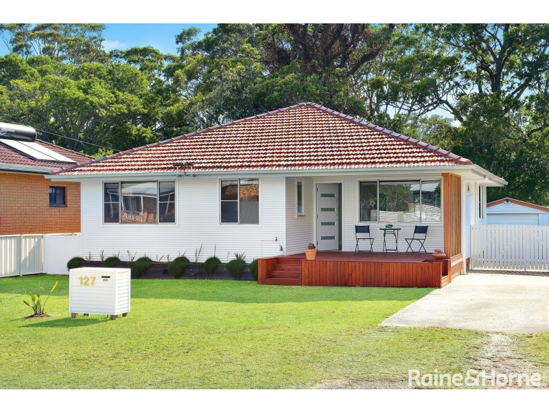 127 Jerry Bailey Road, Shoalhaven Heads NSW 2535