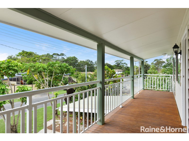 2 Trentham Road, Shoalhaven Heads NSW 2535