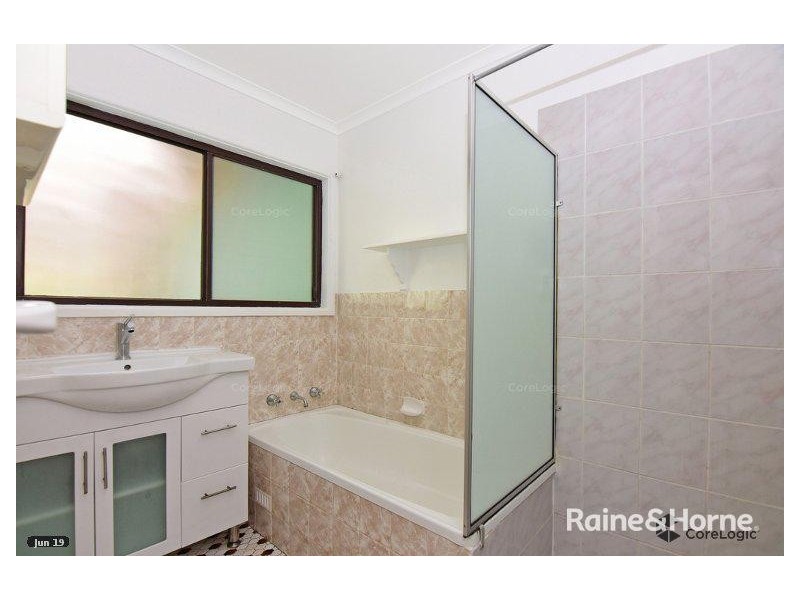 11 Aspinall Street, Shoalhaven Heads NSW 2535