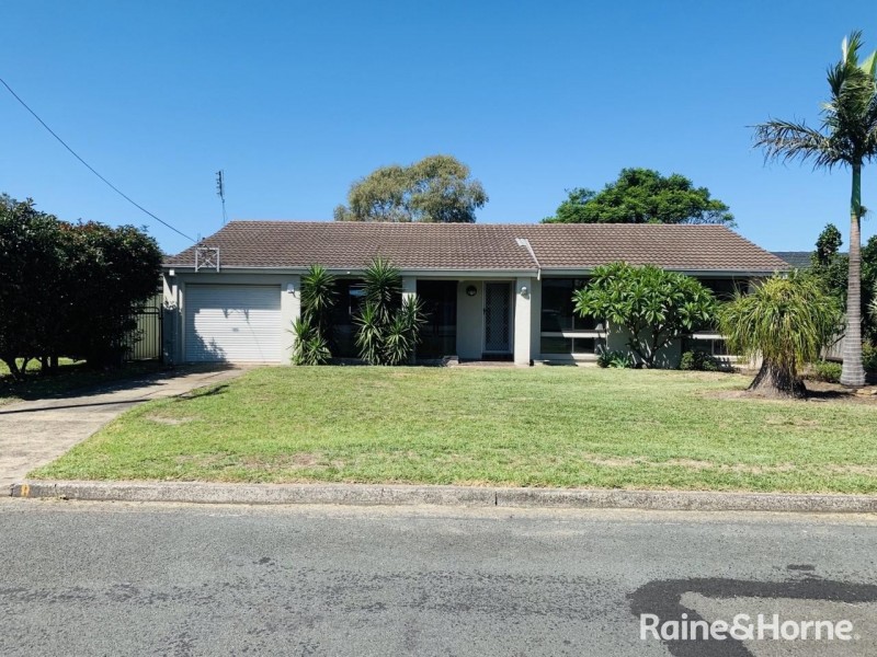 8 Meehan Avenue, Shoalhaven Heads NSW 2535