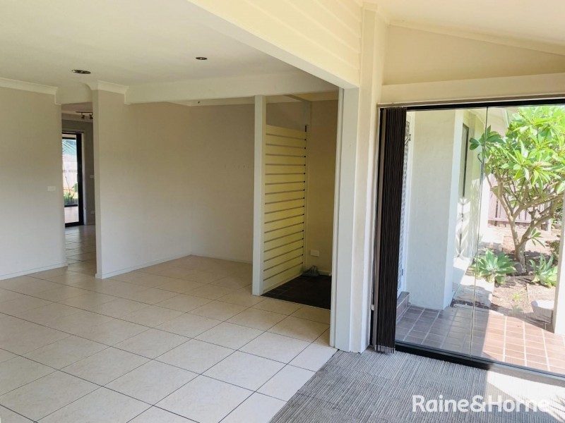 8 Meehan Avenue, Shoalhaven Heads NSW 2535