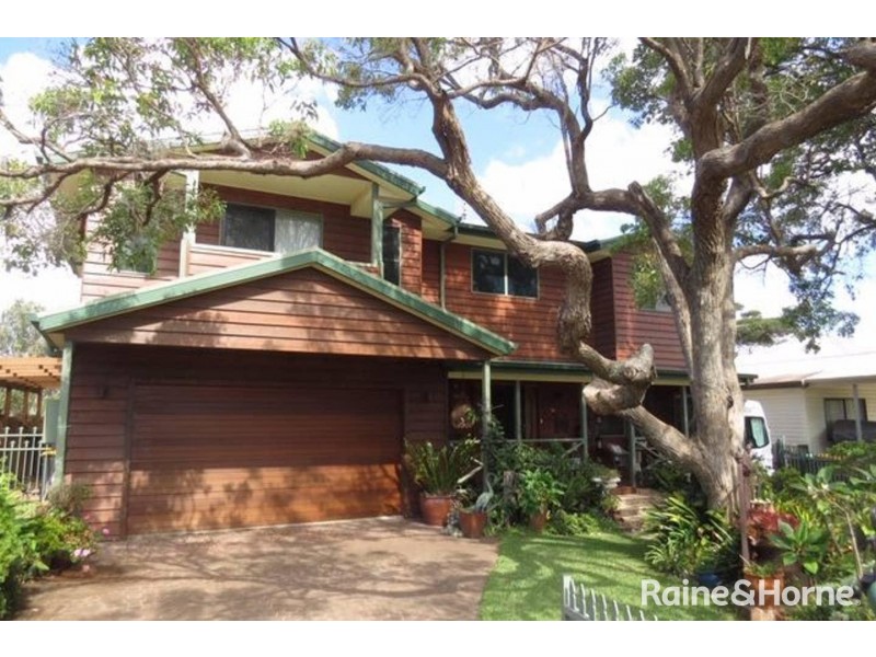 70 River Road, Shoalhaven Heads NSW 2535