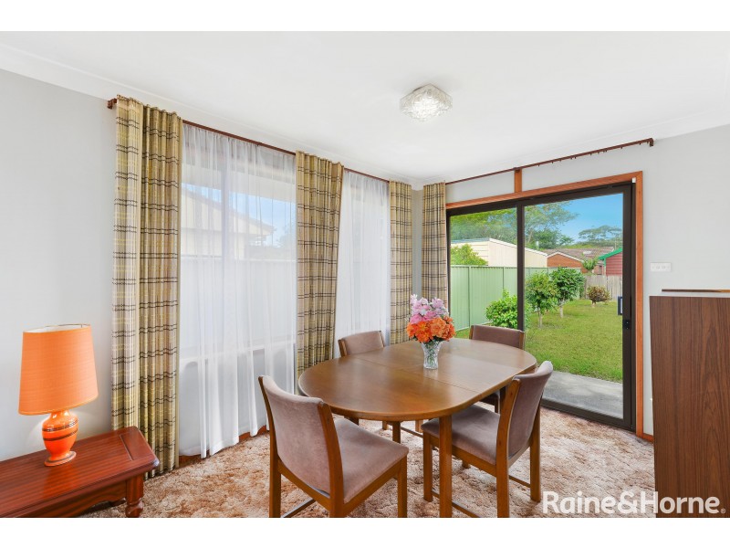 32 Oval Drive, Shoalhaven Heads NSW 2535