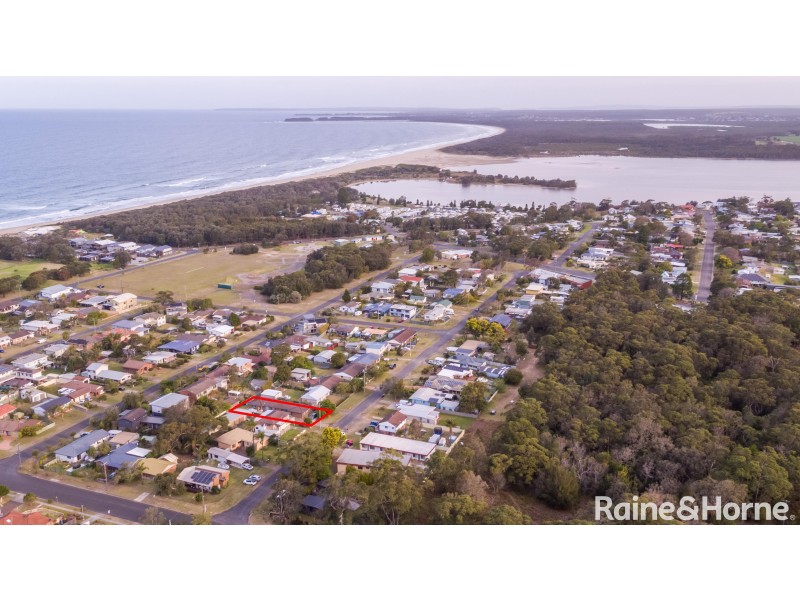 8 Aspinall Street, Shoalhaven Heads NSW 2535