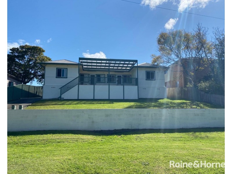 2/11 South Street, Greenwell Point NSW 2540
