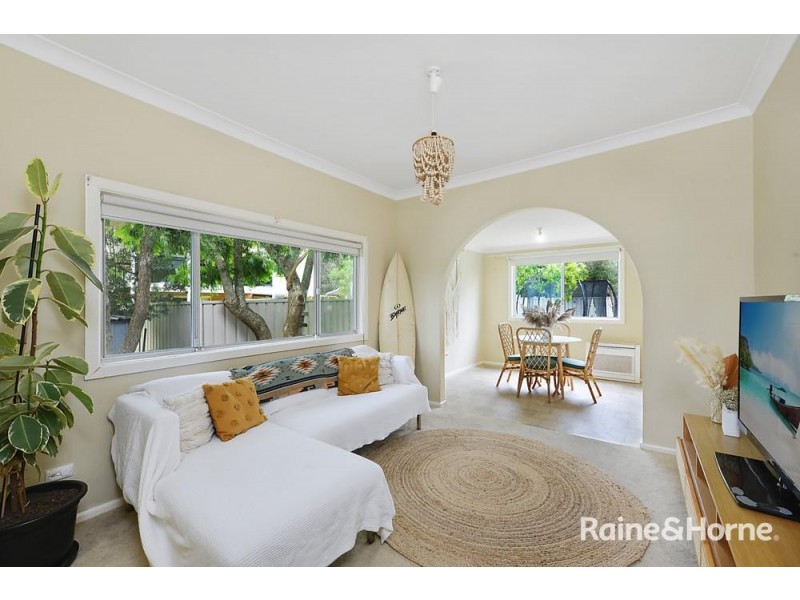 1 Renown Avenue, Shoalhaven Heads NSW 2535