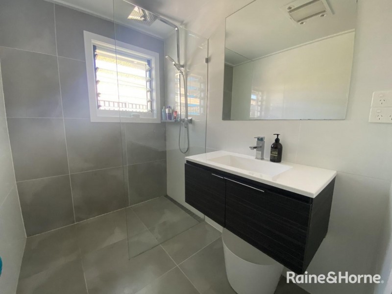 33 Davenport Road, Shoalhaven Heads NSW 2535