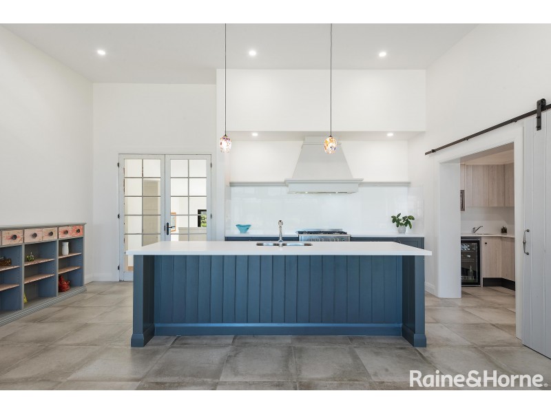 10 Davenport Road, Shoalhaven Heads NSW 2535