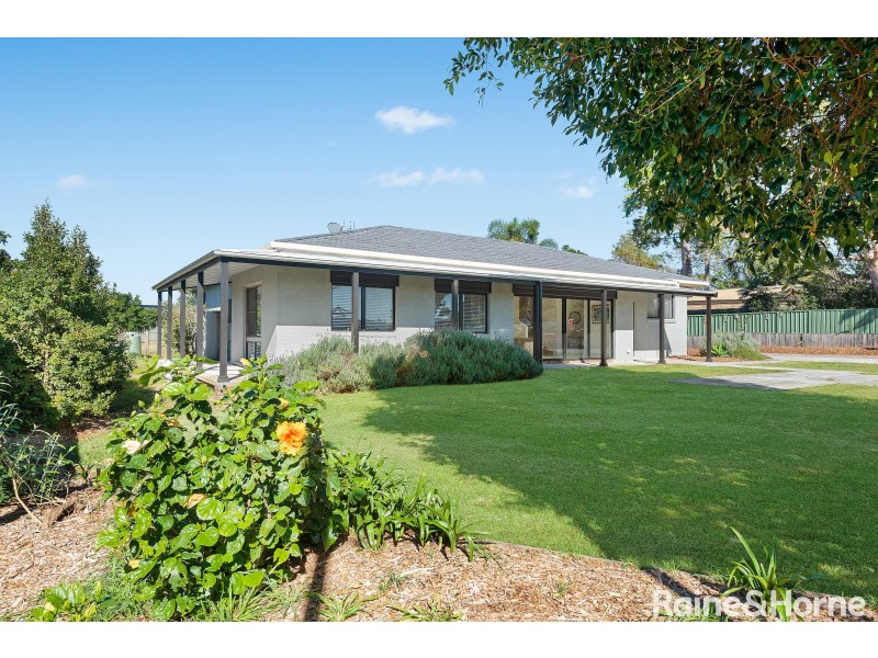 10 Davenport Road, Shoalhaven Heads NSW 2535