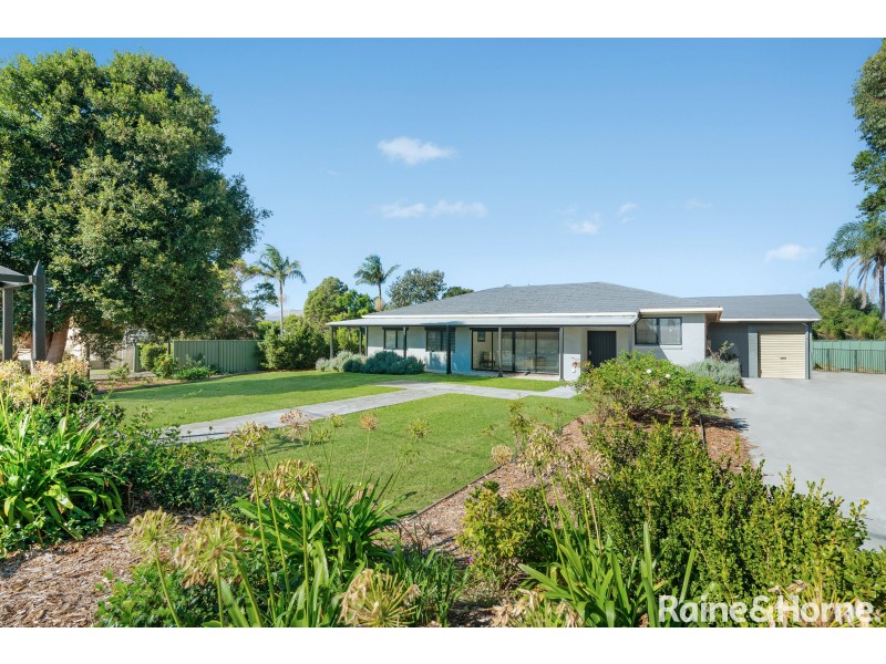 10 Davenport Road, Shoalhaven Heads NSW 2535