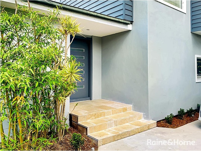 14 Ravenscliffe Road, Shoalhaven Heads NSW 2535