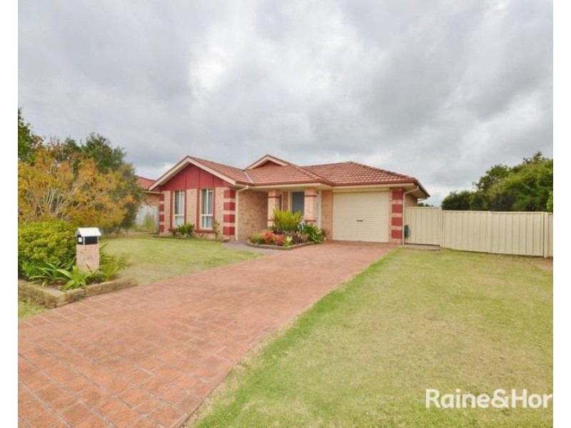 17 Guinea Flower, Worrigee NSW 2540