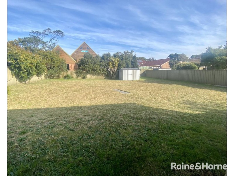 88 Scott Street, Shoalhaven Heads NSW 2535