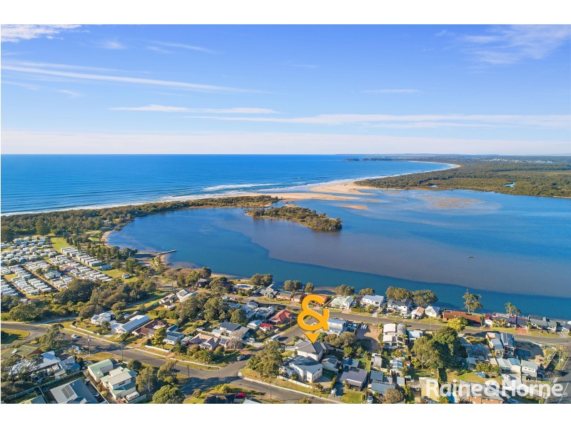 35 Bolt Street, Shoalhaven Heads NSW 2535
