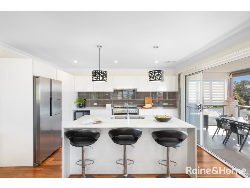 35 Bolt Street, Shoalhaven Heads NSW 2535