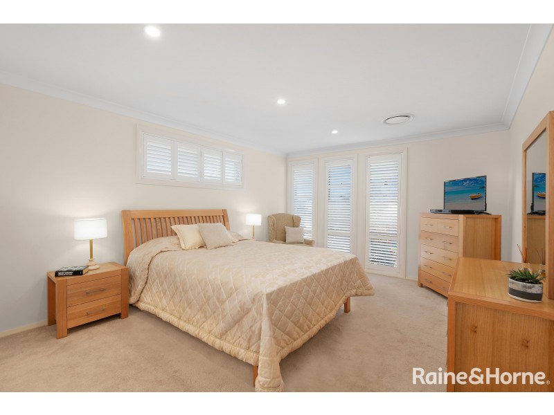 35 Bolt Street, Shoalhaven Heads NSW 2535