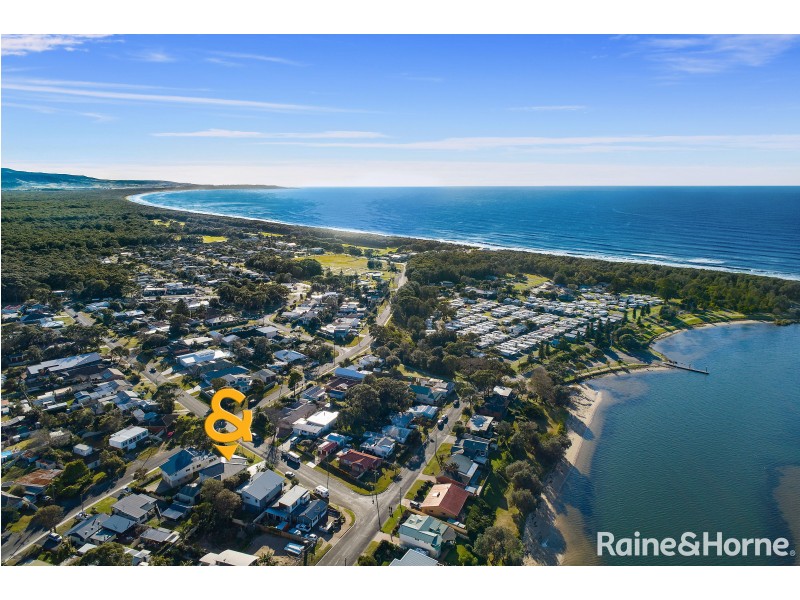 35 Bolt Street, Shoalhaven Heads NSW 2535