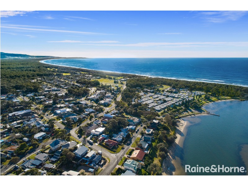 35 Bolt Street, Shoalhaven Heads NSW 2535