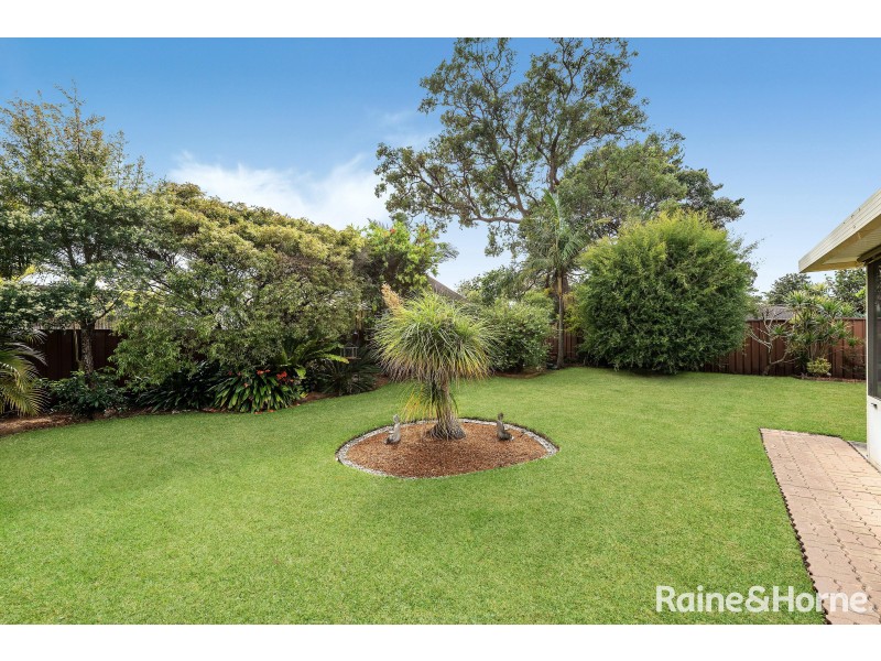 11 Stafford Road, Shoalhaven Heads NSW 2535