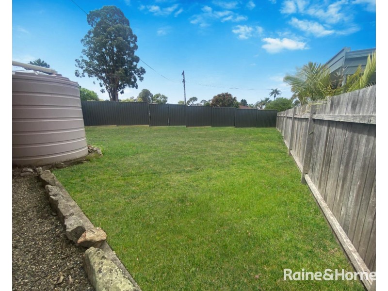 1 Russell Avenue, North Nowra NSW 2541