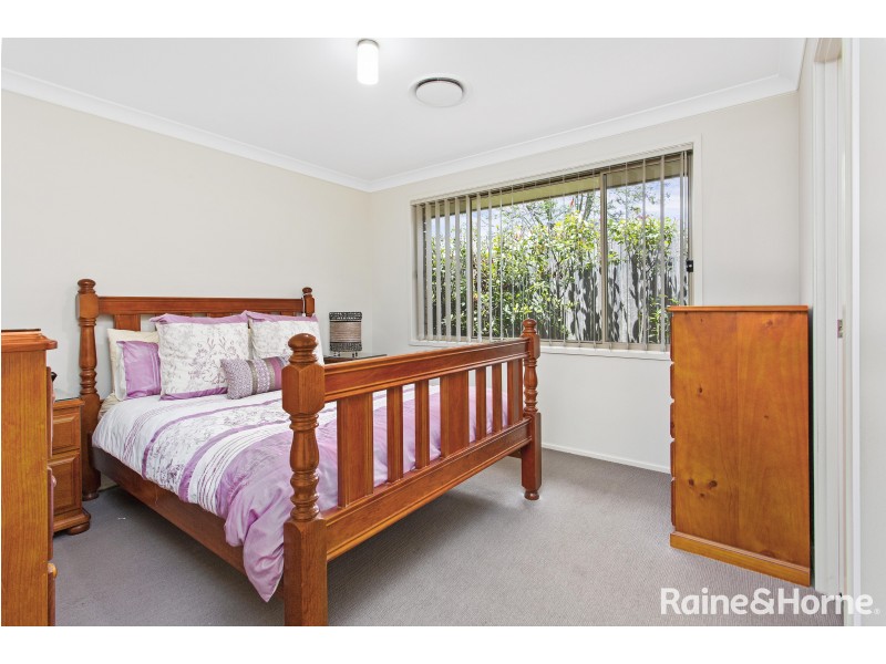 5 Meyer Place, Bomaderry NSW 2541