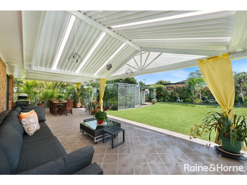 11 Shackleton Street, Shoalhaven Heads NSW 2535