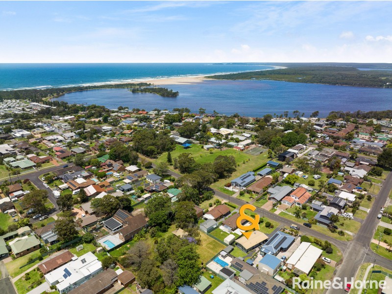 33 Davenport Road, Shoalhaven Heads NSW 2535