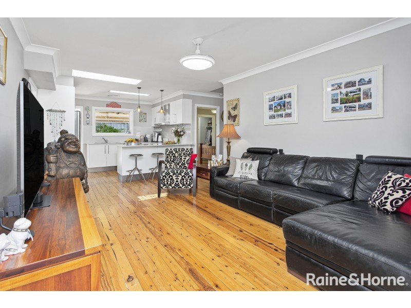 28 Jerry Bailey Road, Shoalhaven Heads NSW 2535