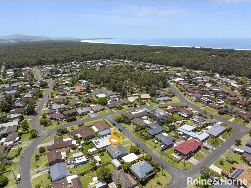 1 Meehan Avenue, Shoalhaven Heads NSW 2535