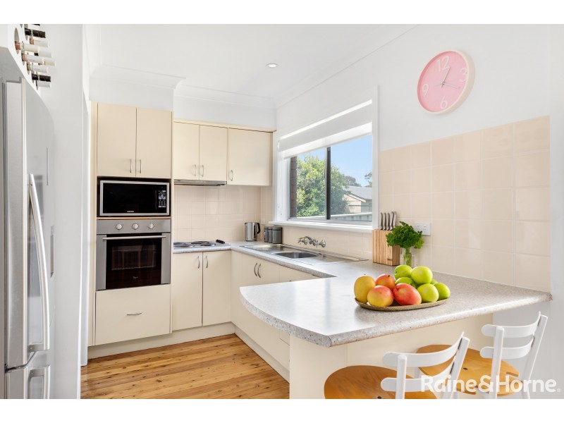 232 Kinghorne Street, Nowra NSW 2541