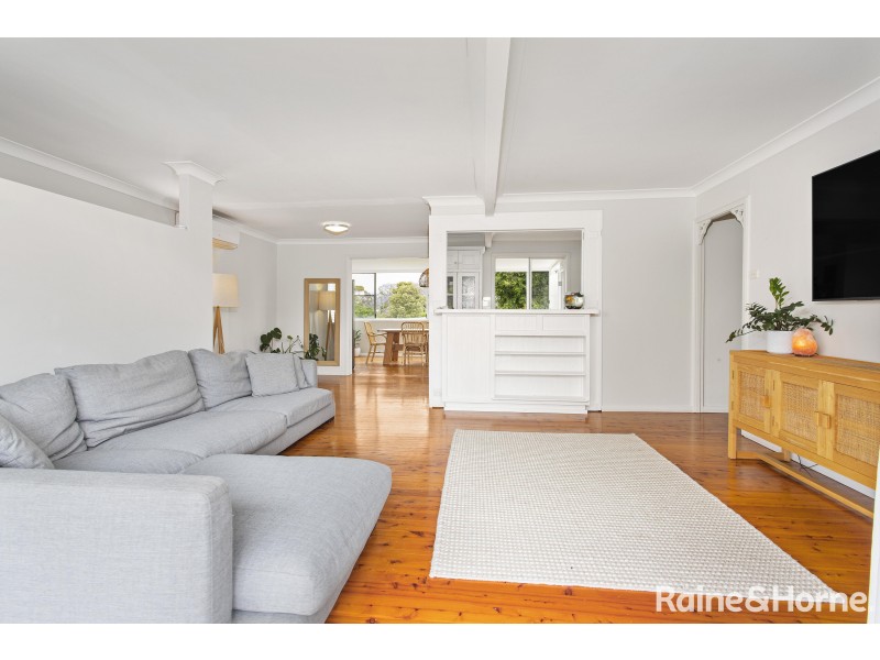 9 Mathews Street, Shoalhaven Heads NSW 2535