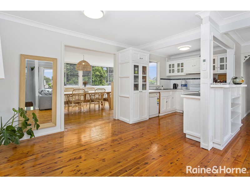 9 Mathews Street, Shoalhaven Heads NSW 2535