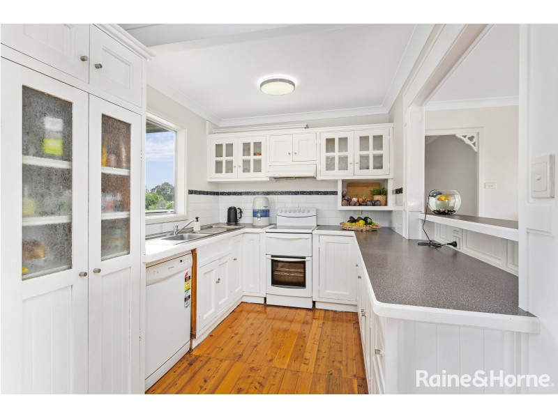 9 Mathews Street, Shoalhaven Heads NSW 2535