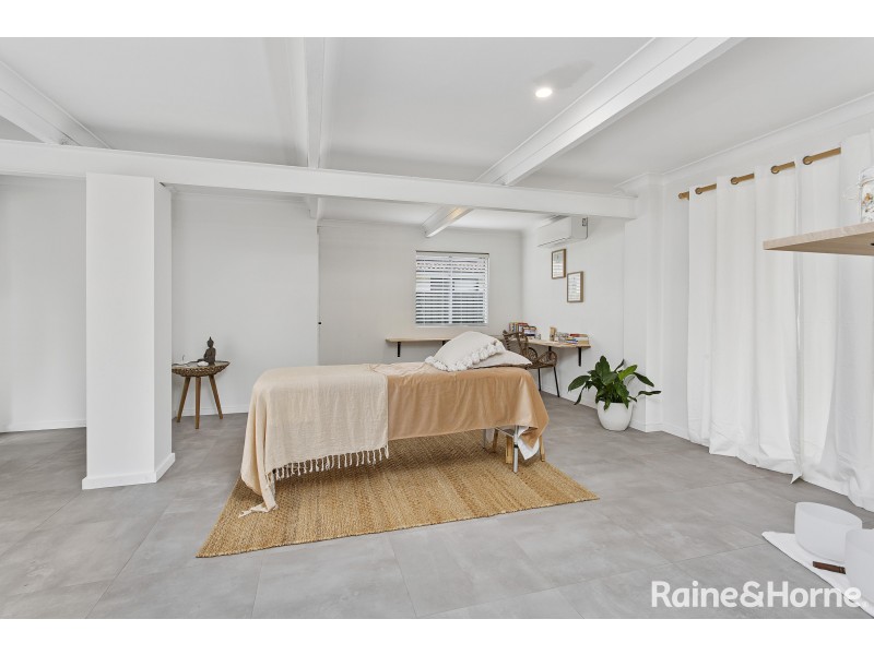 9 Mathews Street, Shoalhaven Heads NSW 2535