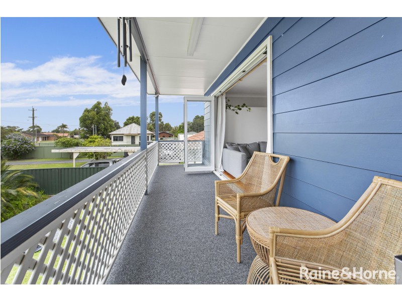 9 Mathews Street, Shoalhaven Heads NSW 2535