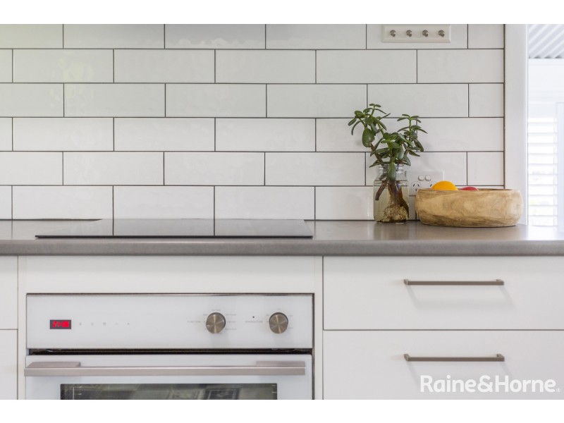 73 Golden Hill Avenue, Shoalhaven Heads NSW 2535