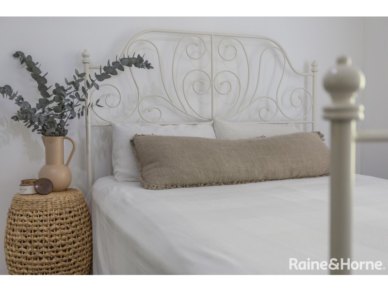 73 Golden Hill Avenue, Shoalhaven Heads NSW 2535