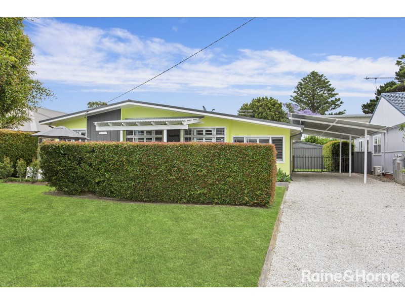 73 Golden Hill Avenue, Shoalhaven Heads NSW 2535