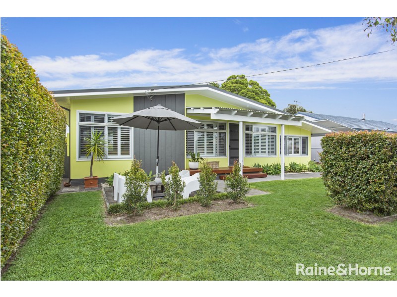 73 Golden Hill Avenue, Shoalhaven Heads NSW 2535