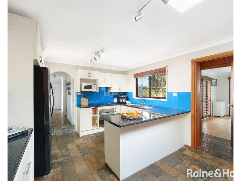 110 Scott Street, Shoalhaven Heads NSW 2535