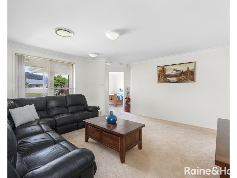 12 Golden Hill Avenue, Shoalhaven Heads NSW 2535