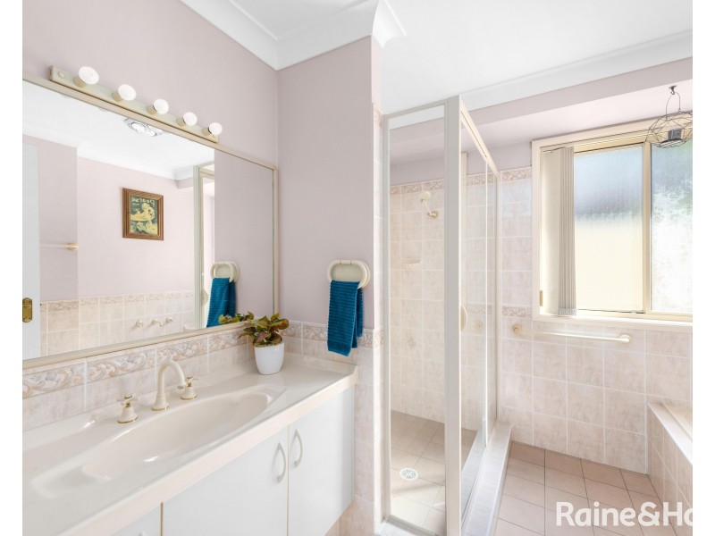 12 Golden Hill Avenue, Shoalhaven Heads NSW 2535