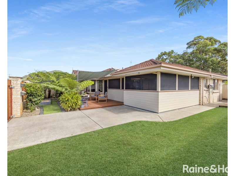 12 Golden Hill Avenue, Shoalhaven Heads NSW 2535
