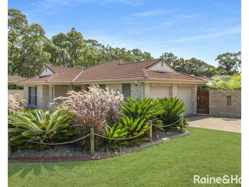 12 Golden Hill Avenue, Shoalhaven Heads NSW 2535