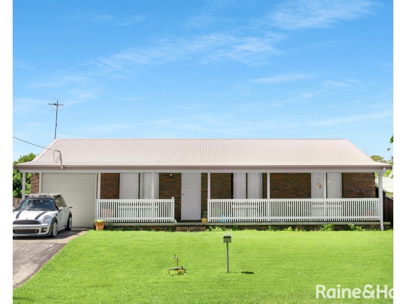 4 Gerroa Road, Shoalhaven Heads NSW 2535