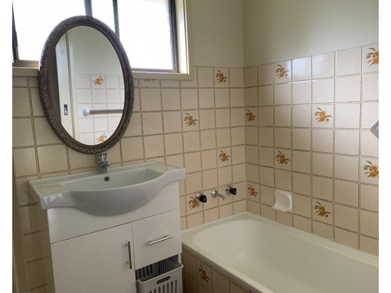 23 Towers Road, Shoalhaven Heads NSW 2535