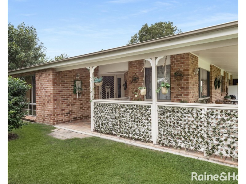 5 Gray Close, Shoalhaven Heads NSW 2535