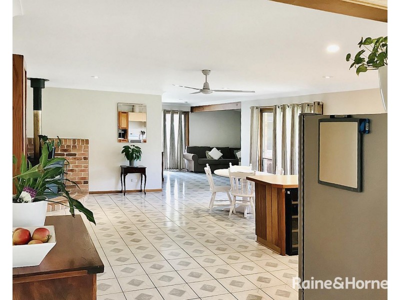 5 Gray Close, Shoalhaven Heads NSW 2535